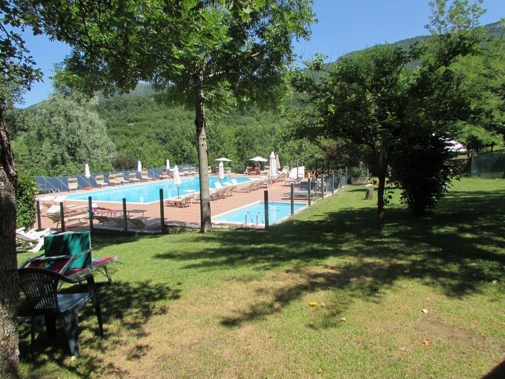 Albergo Lago Verde เพนนาบิลลิ ภายนอก รูปภาพ